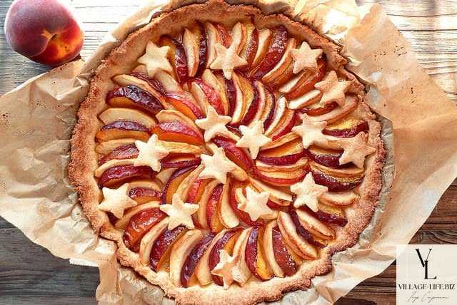 Персиковий пиріг із яблуками