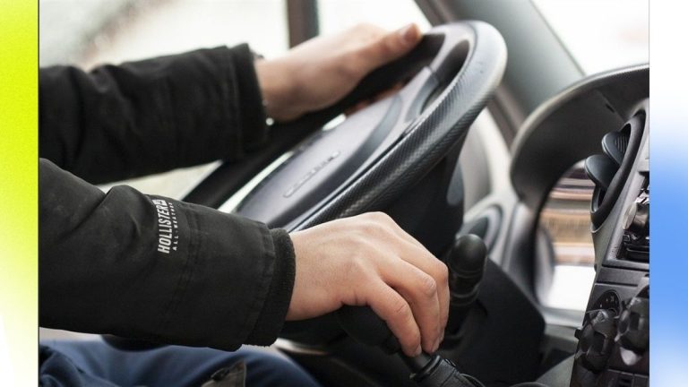 Як влаштуватися на роботу водієм