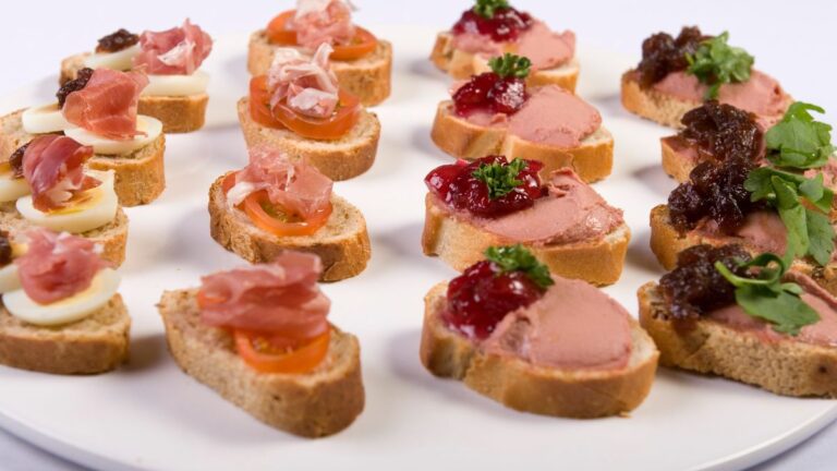 Канапе на Новий рік: незабутні рецепти для вашого святкування