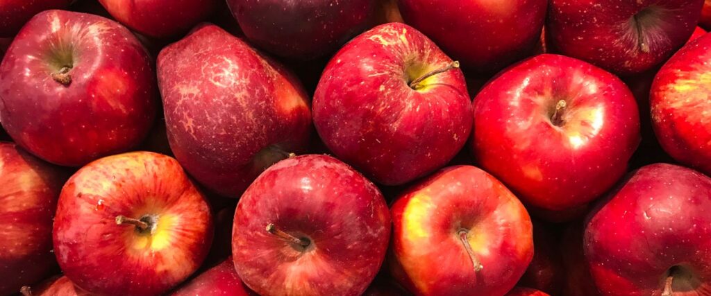 Ред Делішес яблука - 10 найкращих сортів яблук