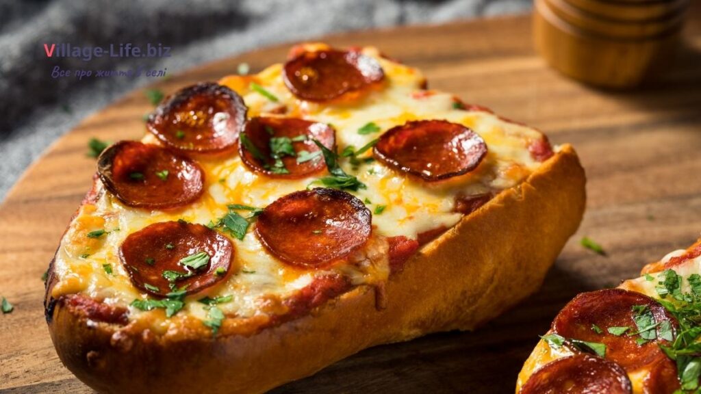 Піца на батоні - легкі рецепти за 5 хвилин
