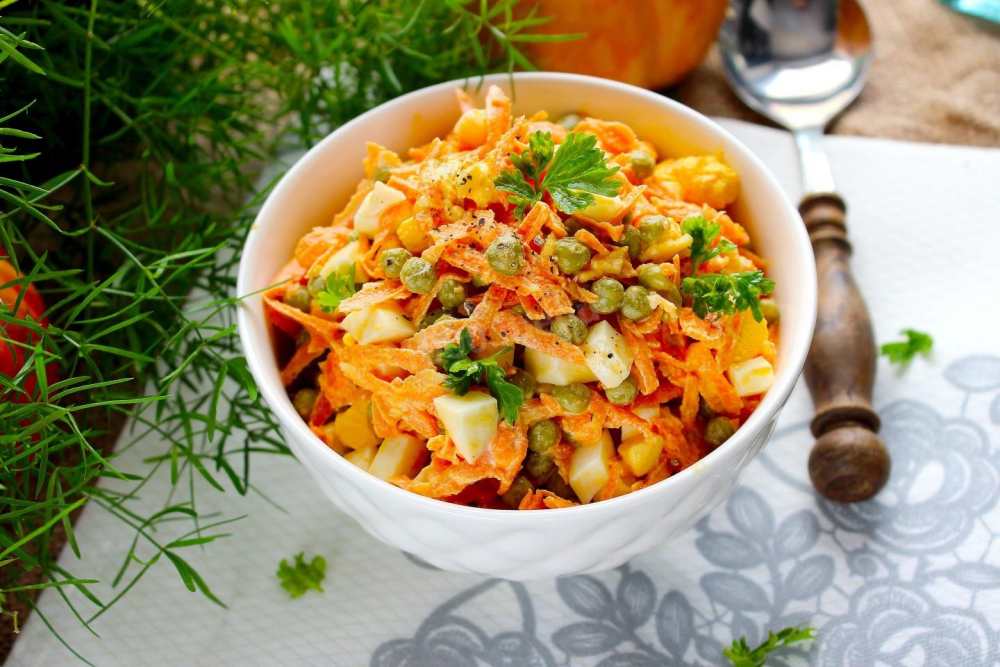 Салат з вареної моркви