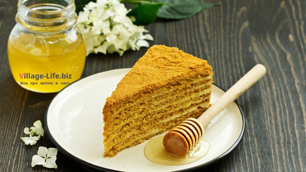 українські національні десерти - Медівник (медовий торт)