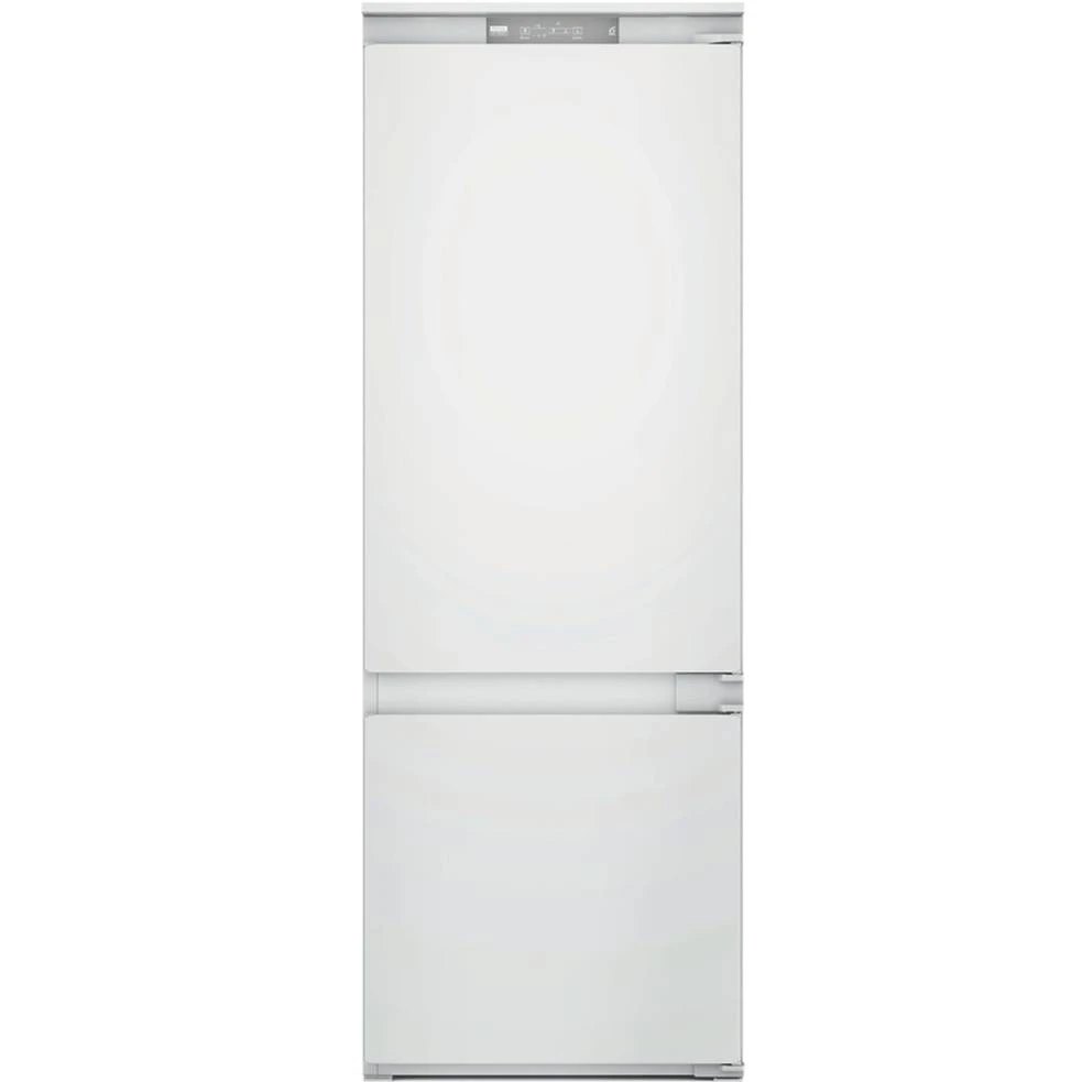 Тихий холодильник с инверторным компрессором на кухне