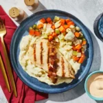 Курка запечена з овочами