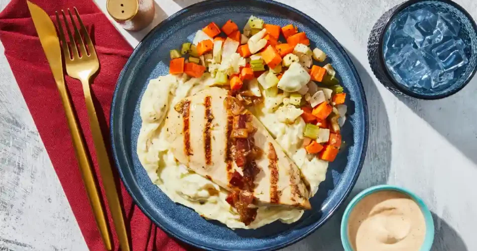 Курка запечена з овочами