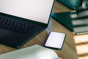 Як зробити резервну копію телефона: інструкція для Android та iPhone